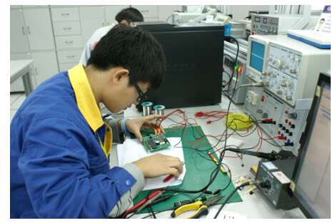 电子产品装配作业员