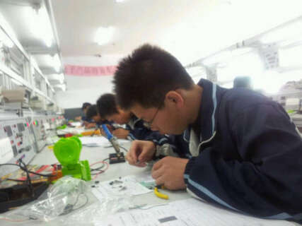 电子产品装配作业员